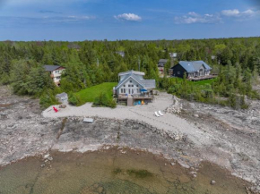 Purgatory Cove - Private Waterfront Escape